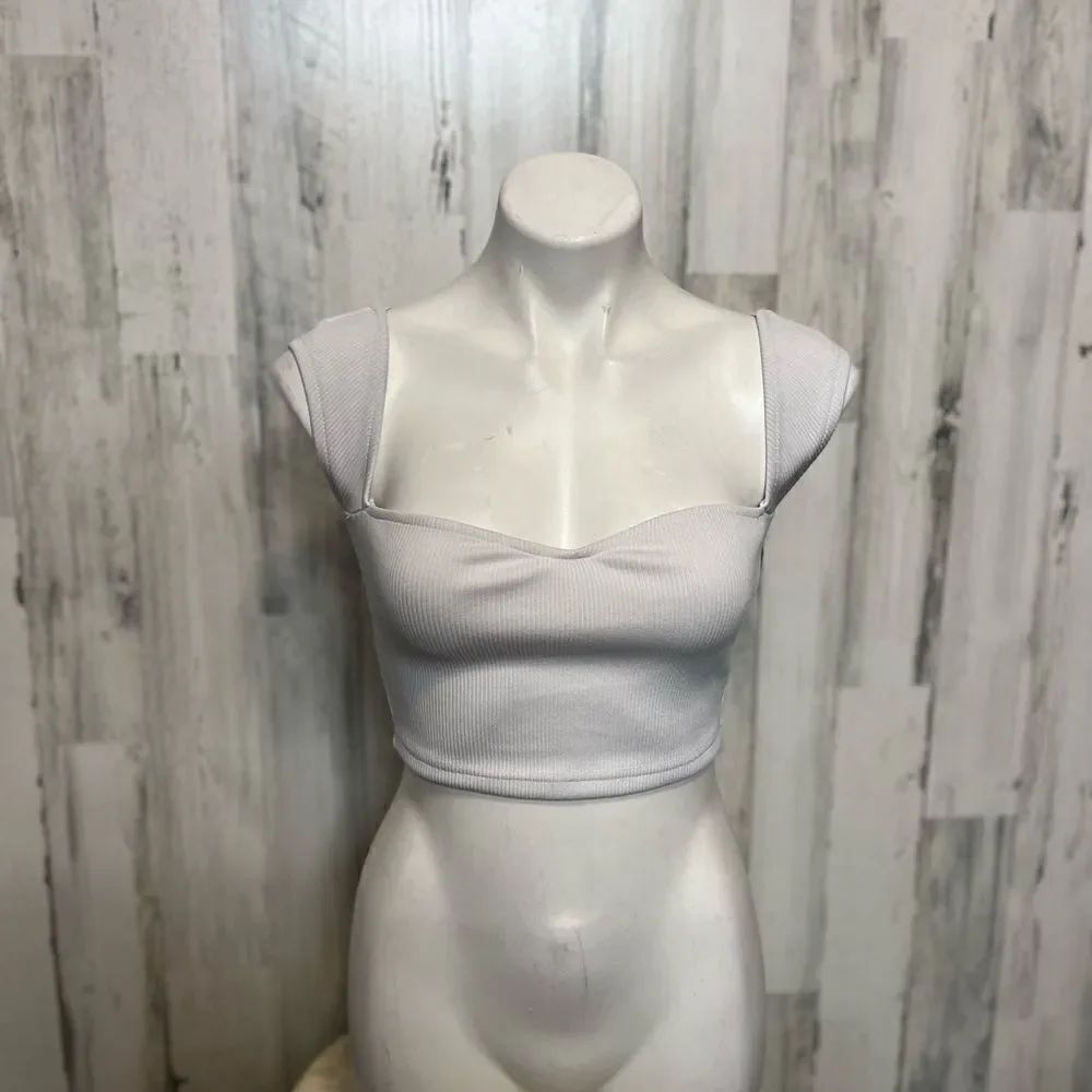 White crop top